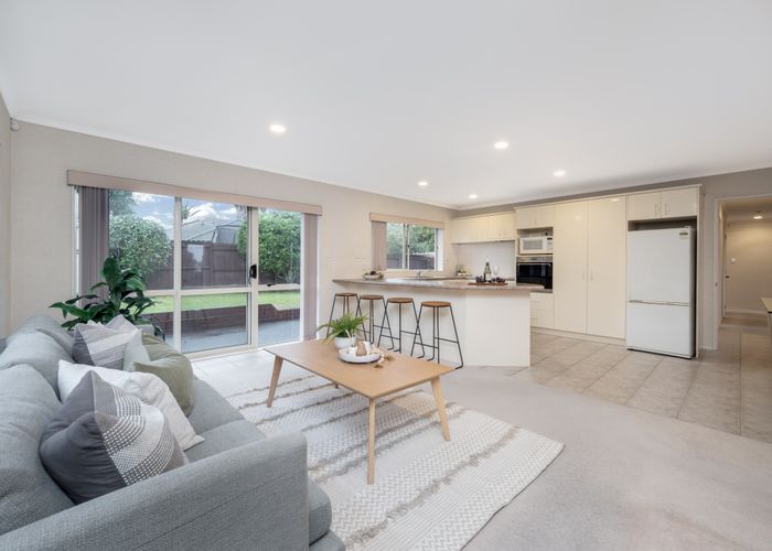 at 23 BALLYCULLANIE Place, Dannemora, Manukau