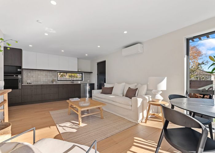  at 2/10 Seddon Street, Sydenham, Christchurch City, Canterbury