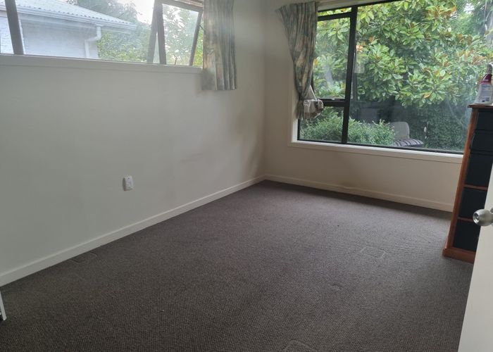  at 4 Oakfield St, Burnside, Christchurch City, Canterbury