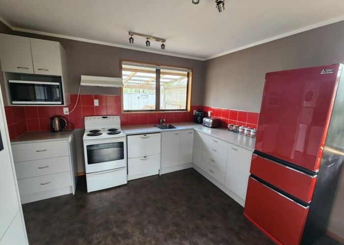  at 10B Taurus Place, Kawaha Point, Rotorua, Bay Of Plenty