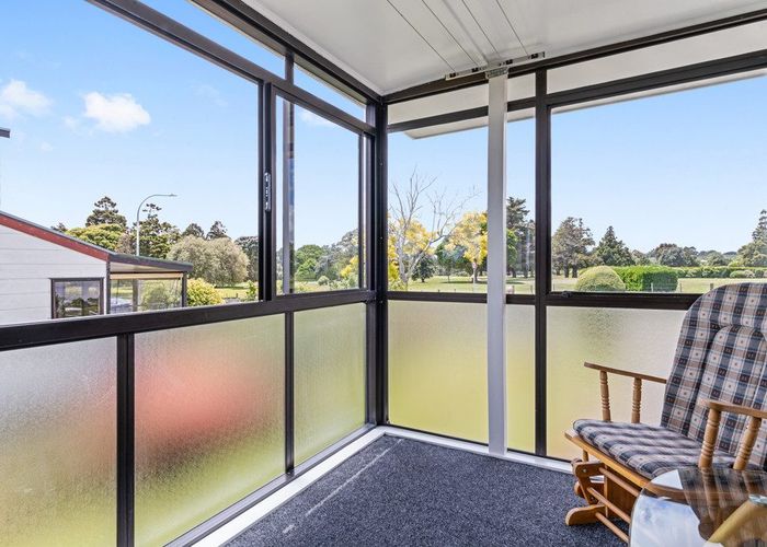  at 76 Racecourse Road, Waiuku, Waiuku