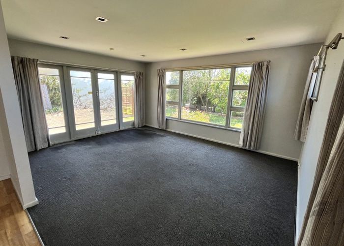  at 34b Shortland Street, Wainoni, Christchurch City, Canterbury