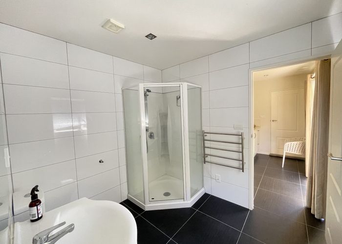  at 24 Skye Road, East Tamaki Heights, Manukau City, Auckland