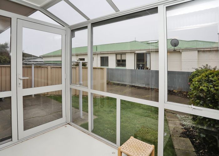  at 1/60 Lorn Street, Glengarry, Invercargill