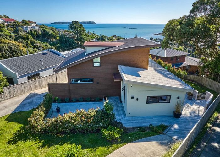  at 16 Lagden Street, Camborne, Porirua