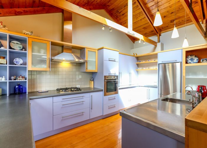  at 11B Spencer Place, Merrilands, New Plymouth