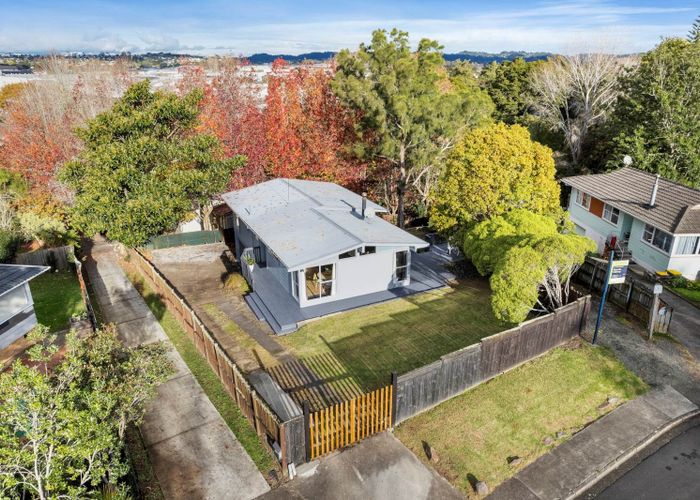  at 74 Fitzwater Place, Henderson, Waitakere City, Auckland