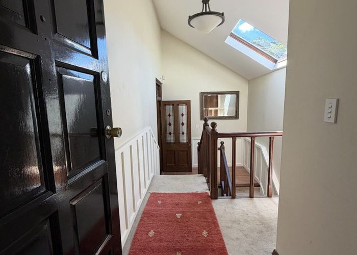  at 16 Friend Street, Karori, Wellington, Wellington