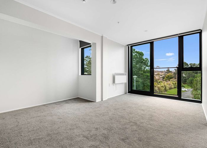  at 10D, 30 Westward Ho, Glen Eden, Waitakere City, Auckland