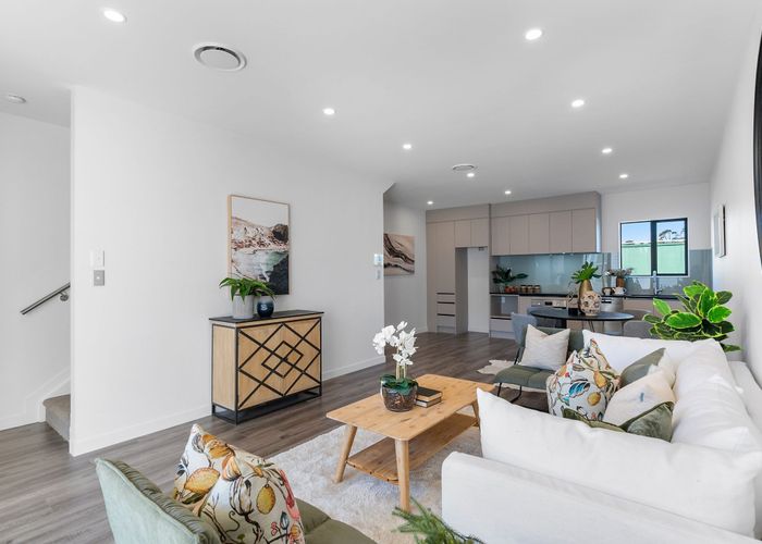  at 121A Sycamore Dr, Sunnynook, North Shore City, Auckland