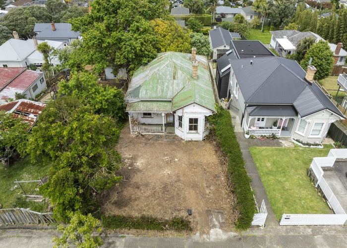  at 85 Arthur Street, Onehunga, Auckland