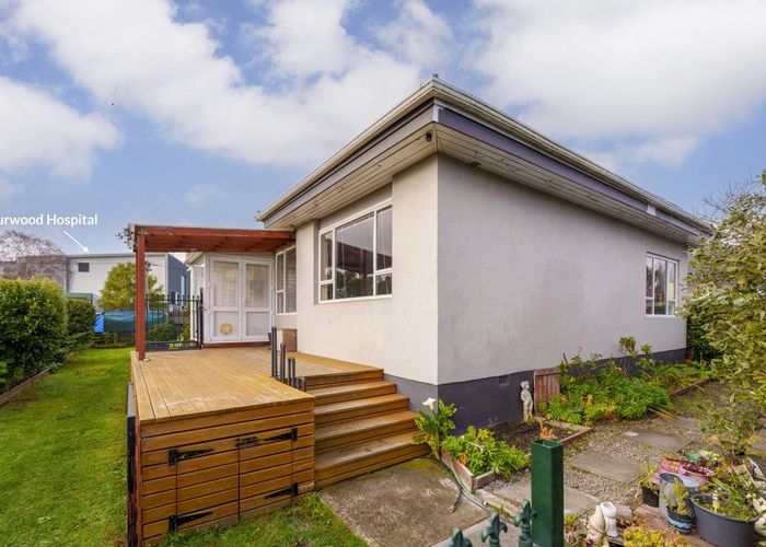  at 289 Burwood Road, Burwood, Christchurch City, Canterbury