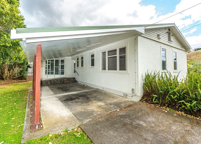  at 5 Durie Vale Road, Durie Hill, Whanganui