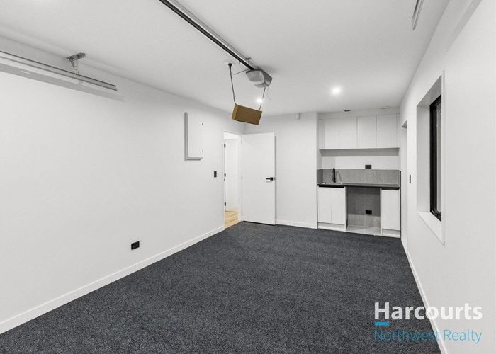 at 1/56 Donovan Avenue, Massey, Waitakere City, Auckland