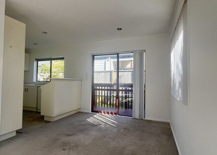  at 2/89 Hillsborough Road, Hillsborough, Auckland City, Auckland