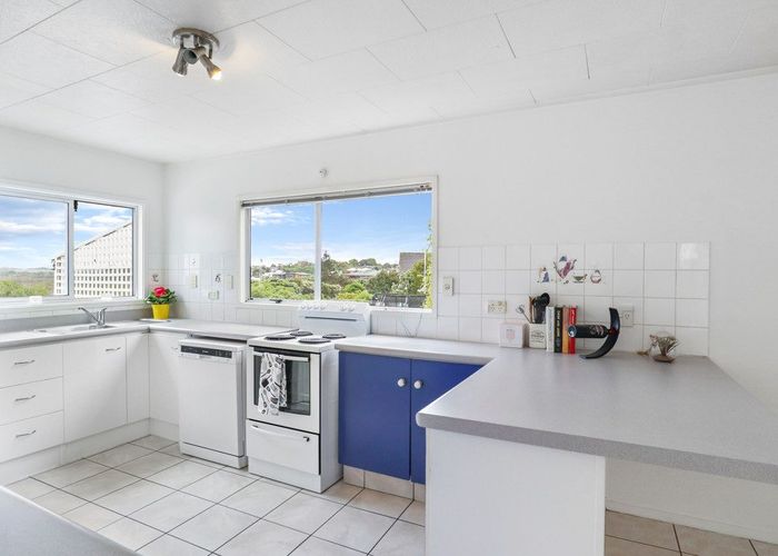  at 20 Rukumoana Place, Clendon Park, Manukau City, Auckland