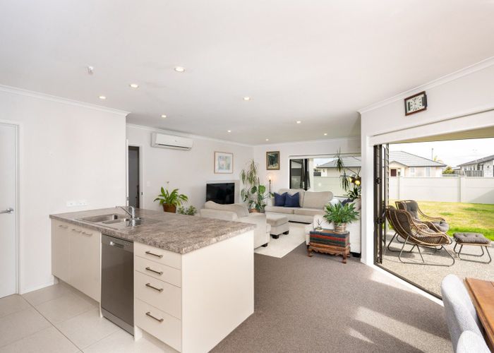 at 25 Aparima Place, Te Awa, Napier, Hawke's Bay