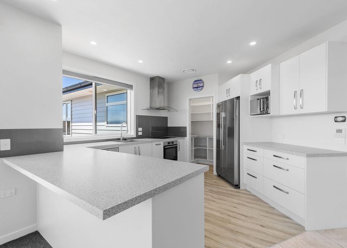  at 28 Coprosma Crescent, Waipahihi, Taupo