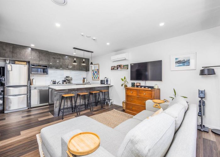  at 206/40 East Street, Papakura, Papakura
