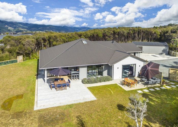  at 285 Fairview Drive, Akatarawa, Upper Hutt