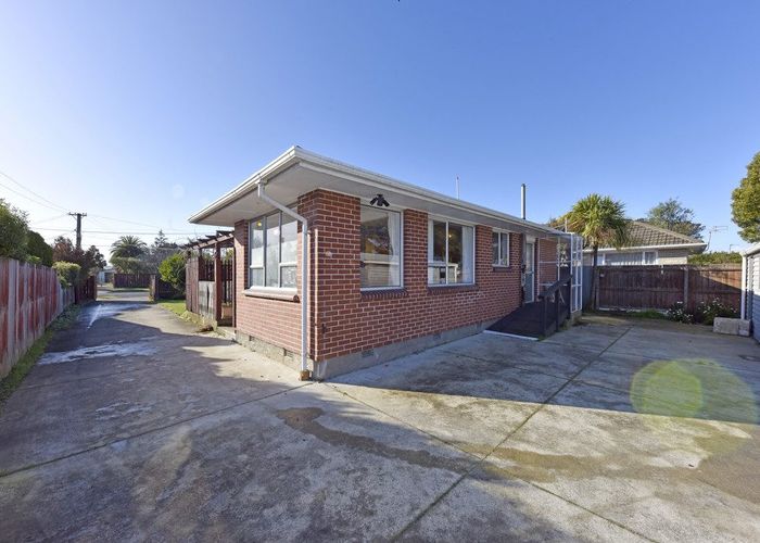  at 172 Shortland Street, Aranui, Christchurch