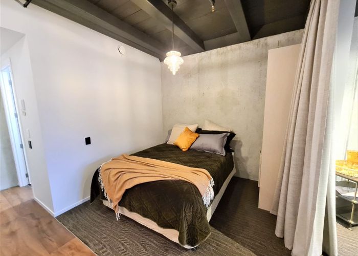  at 111/73 Jackson Street, Petone, Lower Hutt