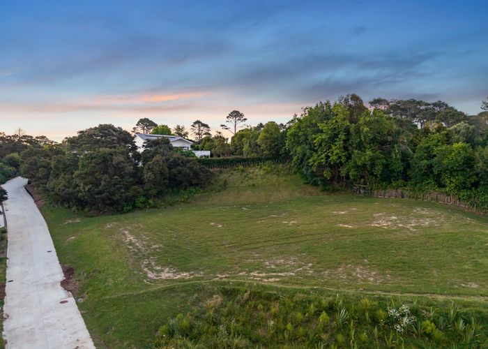  at 3 Kaiao Place, Okura, North Shore City, Auckland