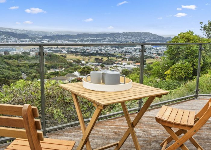  at 93 Sidlaw Street, Strathmore Park, Wellington