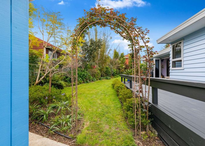  at 2/17 Alma Crescent, Papakura