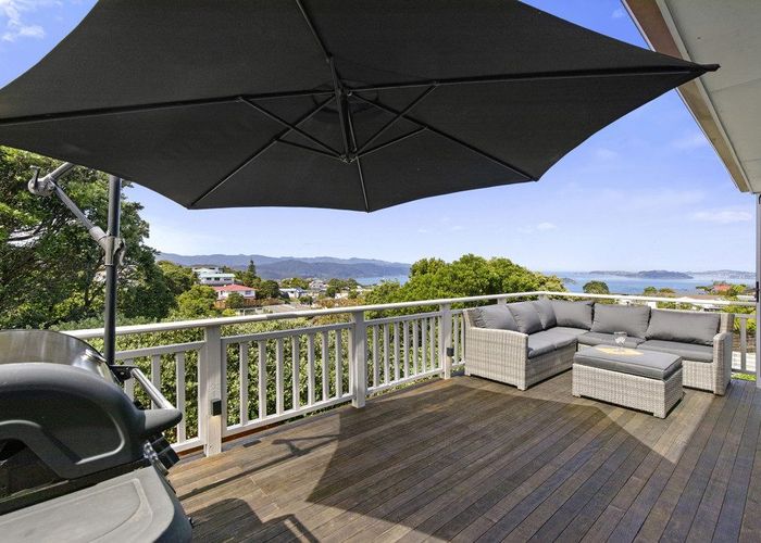  at 248 Dowse Drive, Maungaraki, Lower Hutt, Wellington