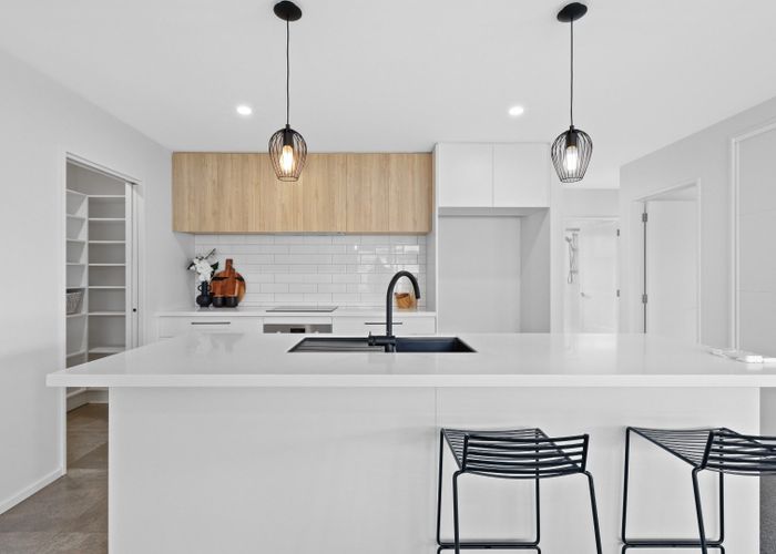  at 184 Faringdon Boulevard, Rolleston, Rolleston