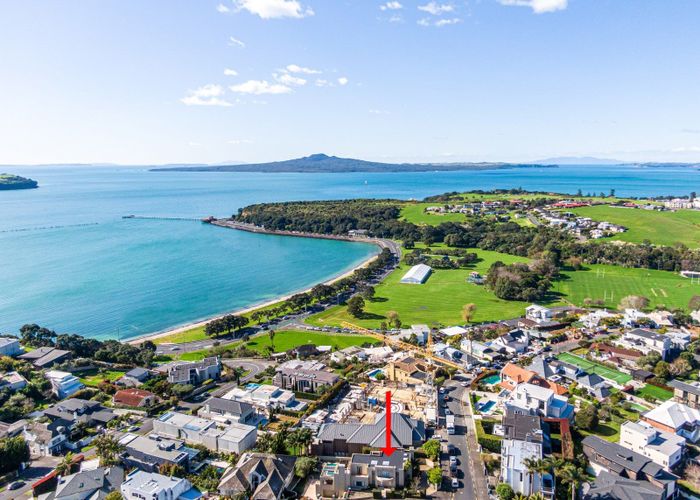  at 5 Paritai Drive, Orakei, Auckland