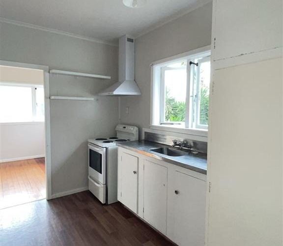  at 23 Cleek Rd, Mangere East, Manukau City, Auckland