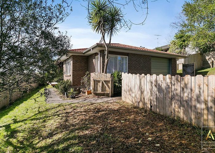  at 8 Sherpa Place, Massey, Auckland