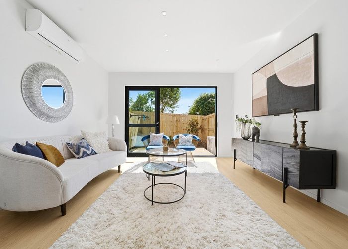  at 44-46 Drake Street, Howick, Manukau City, Auckland