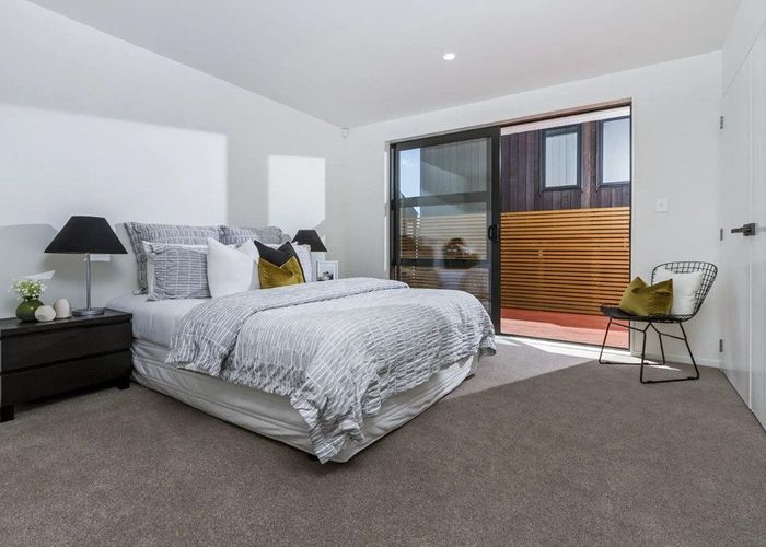  at 9 Tapatai Place, Castor Bay, North Shore City, Auckland