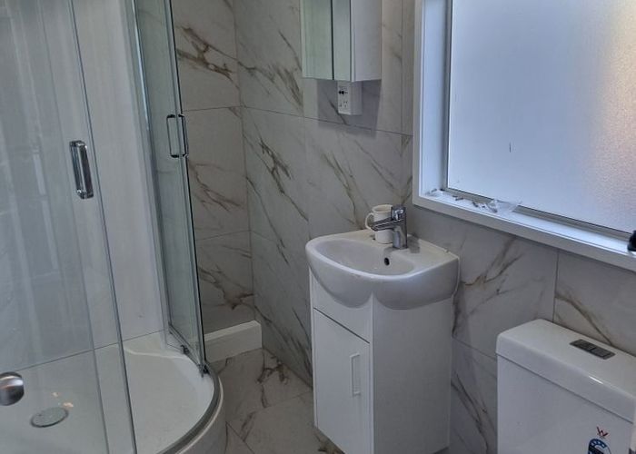  at 4/37 Ireland Road, Mount Wellington, Auckland City, Auckland