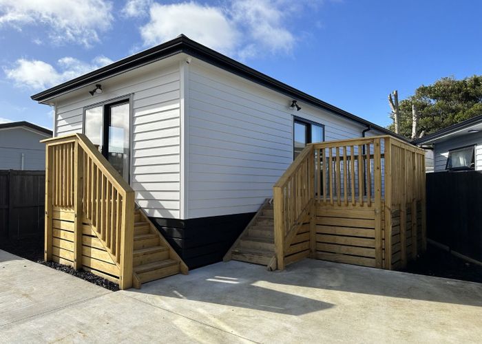  at 9 Dunstan Place, Otara, Auckland