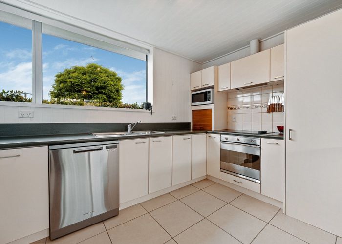  at 49 Royal Terrace, Alexandra, Alexandra