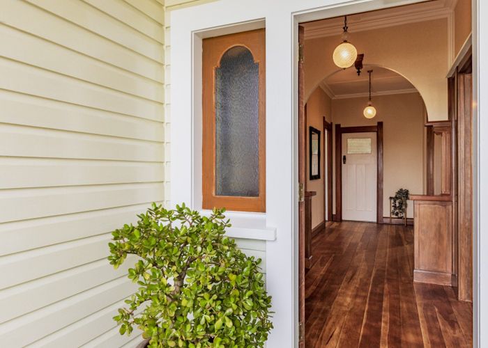  at 52 Avenue Road, Greenmeadows, Napier