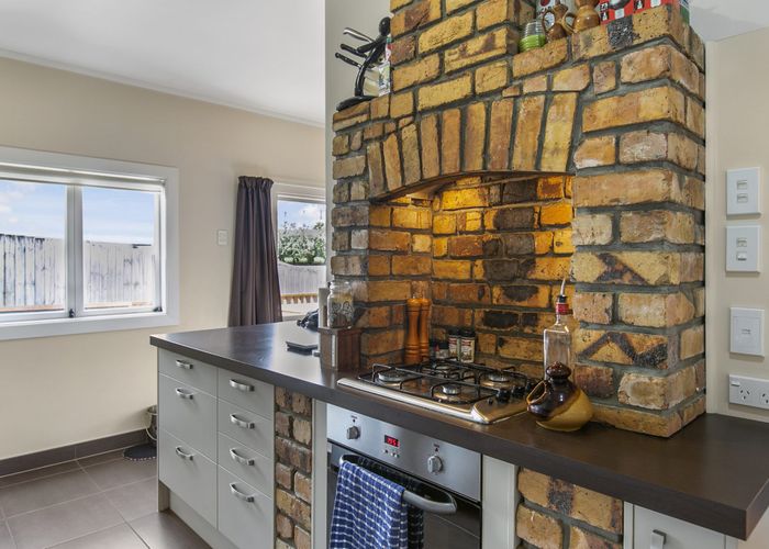  at 1 Waiari Road, Conifer Grove, Takanini