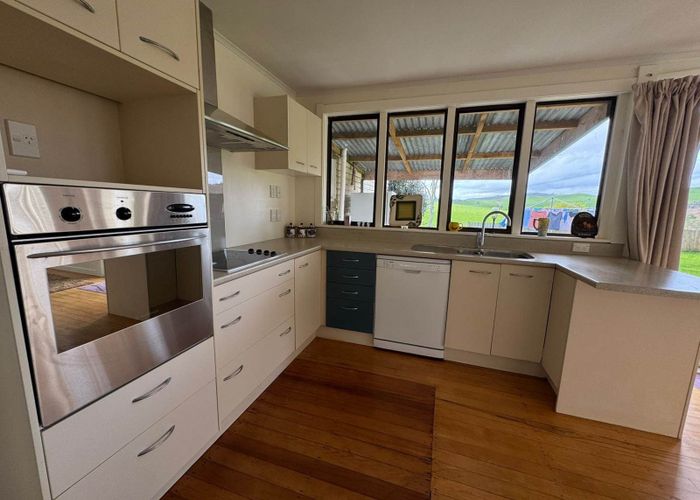  at 3001A State Highway 2, Waitakaruru, Ngatea