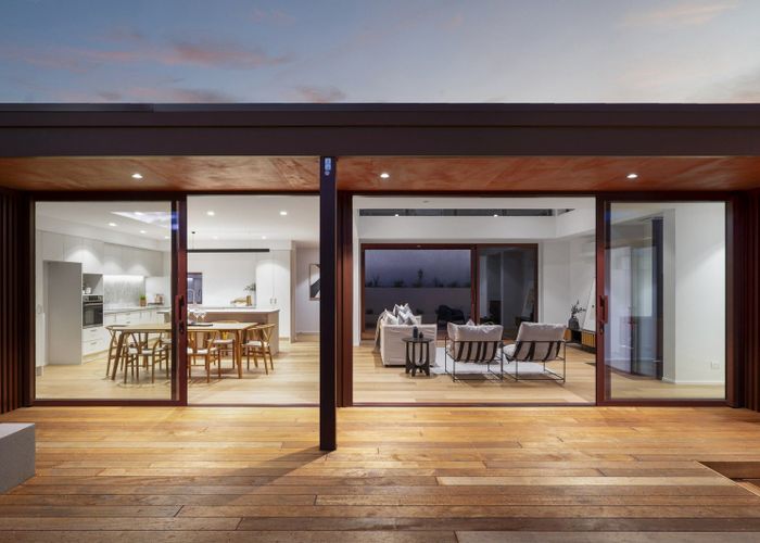  at 42B Canterbury Street, Lyttelton, Banks Peninsula, Canterbury