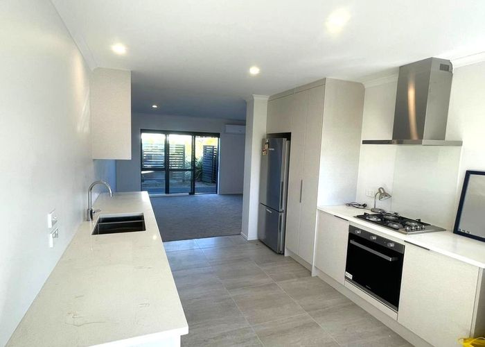  at 252C Porchester Road, Takanini, Papakura, Auckland