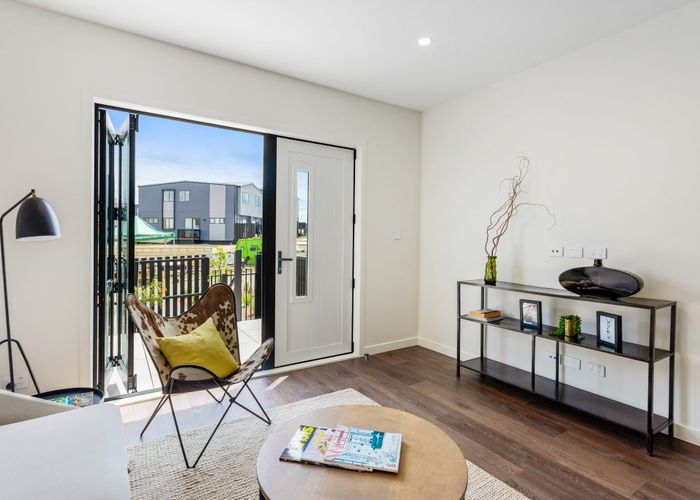  at Manuka/125c Murphys Road, Flat Bush, Manukau City, Auckland