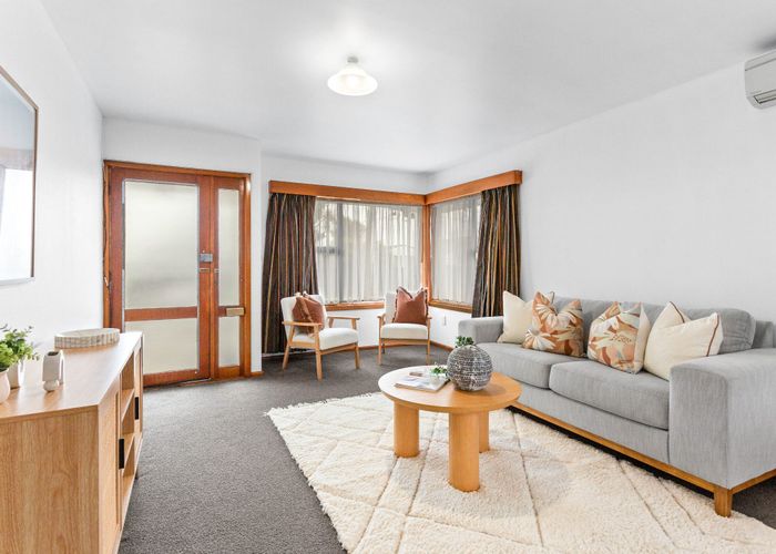  at 2 Ontario Place, Wainoni, Christchurch City, Canterbury