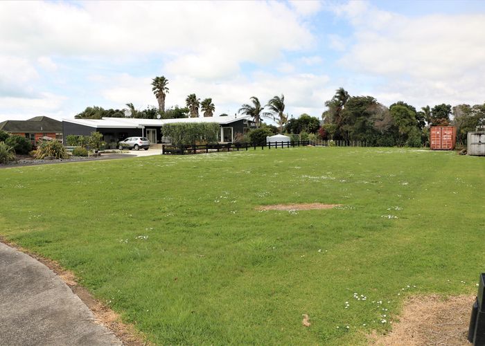  at 16 Mylindas Road, WHAKATIWAI, MIRANDA
