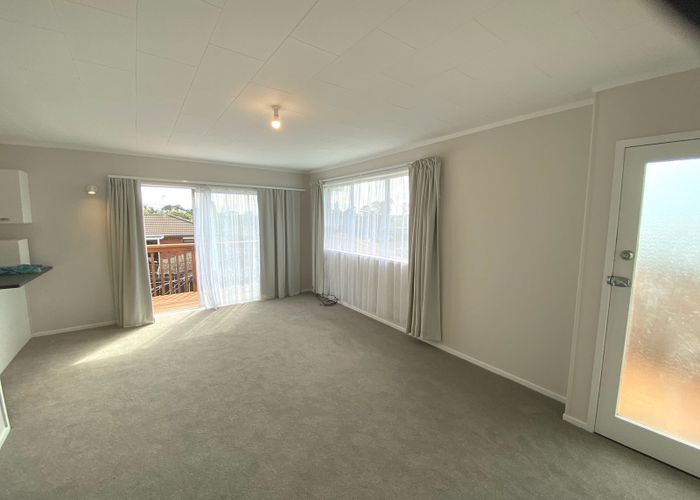  at 2/24 Fitzwater Place, Henderson, Waitakere City, Auckland