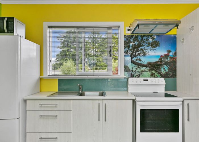  at 2/24 Charles Crescent, Rainbow Point, Taupō