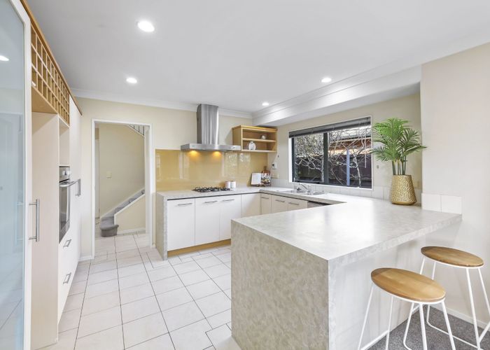  at 22 Stonebrooke Lane, Flat Bush, Manukau City, Auckland